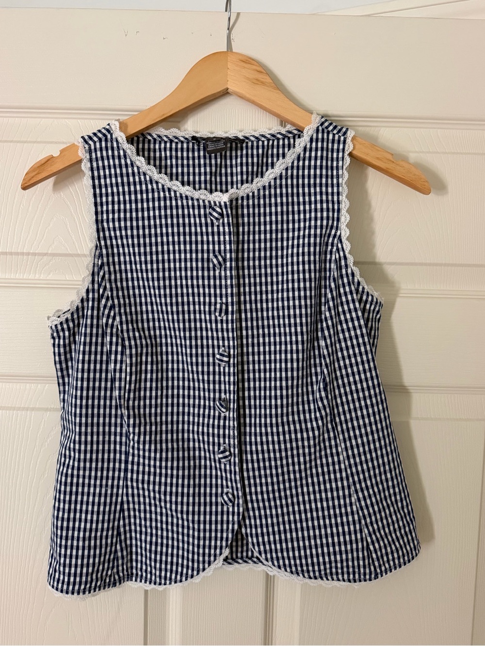 Classic Navy Gingham Sleeveless Top with Lace Trim